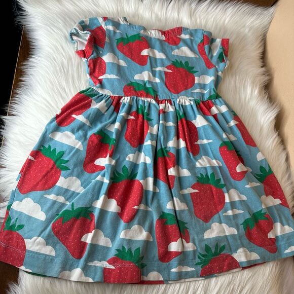 Mini Boden Strawberry & Cloud Dress Size 6-7 Years - Picture 2 of 11